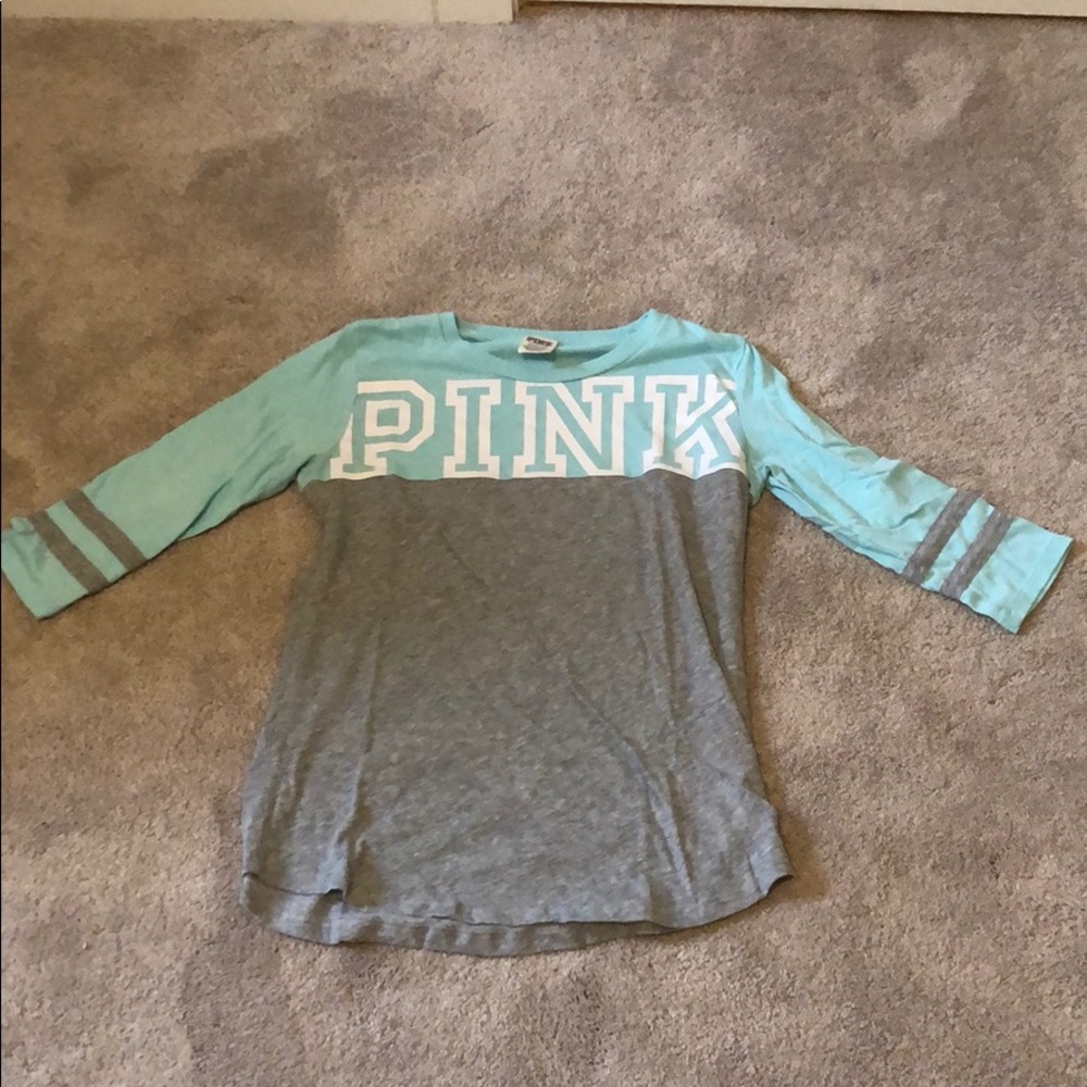 A blue pink (3 quarter length)